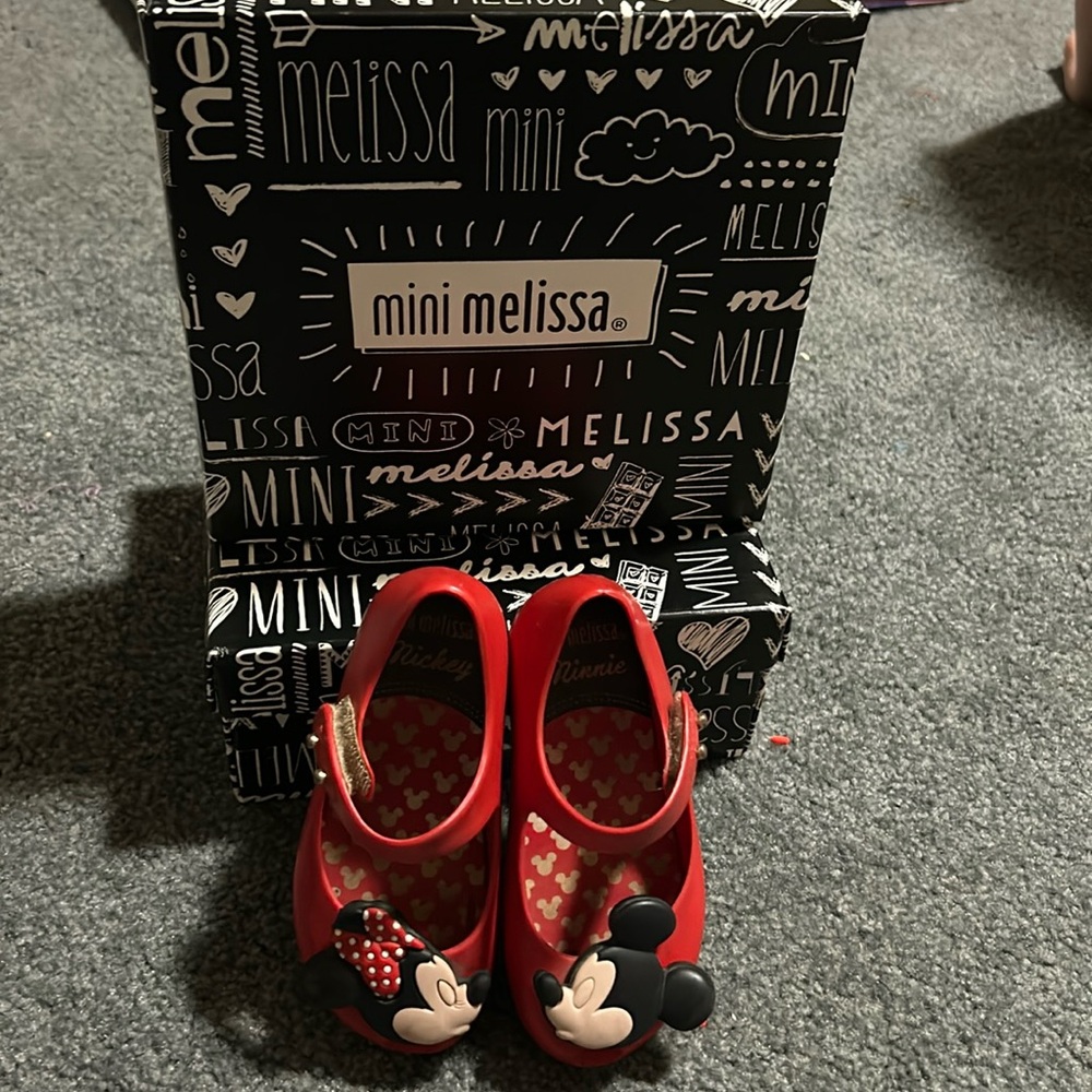 Mickey & Minnie Mini Melissa toddler size 7